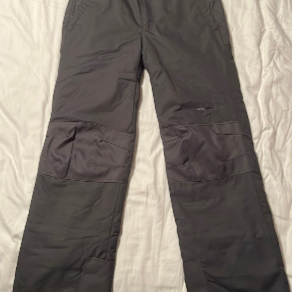 Arctix snow pants for youth .Color grey. Size XL/TG. NWOT